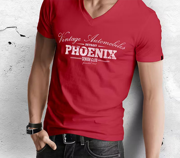 Man T-Shirt Mock-up PSD